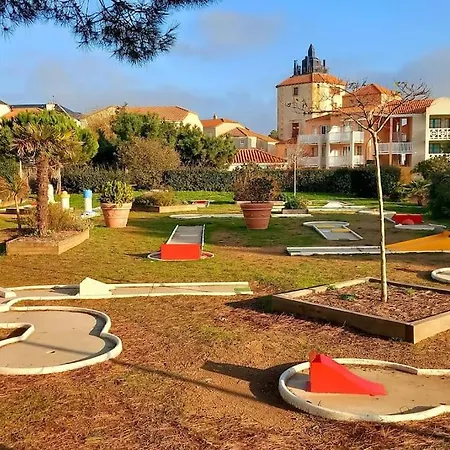 Casa vacanze Moulin Rivage Maison, 6 Personnes, Au Coeur Du Golf, Village Vacances, Accès Piscines Gratuit *