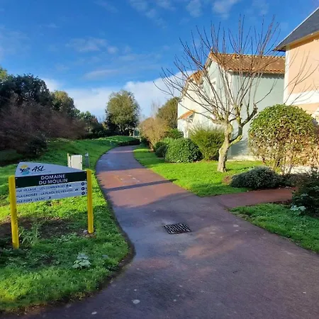 Casa vacanze Moulin Rivage Maison, 6 Personnes, Au Coeur Du Golf, Village Vacances, Accès Piscines Gratuit